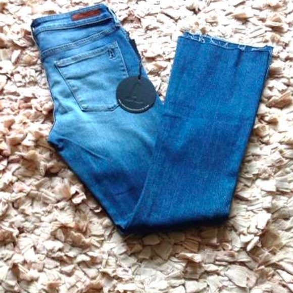 Articles Of Society London Crop Flare Jeans - Picture 4 of 8